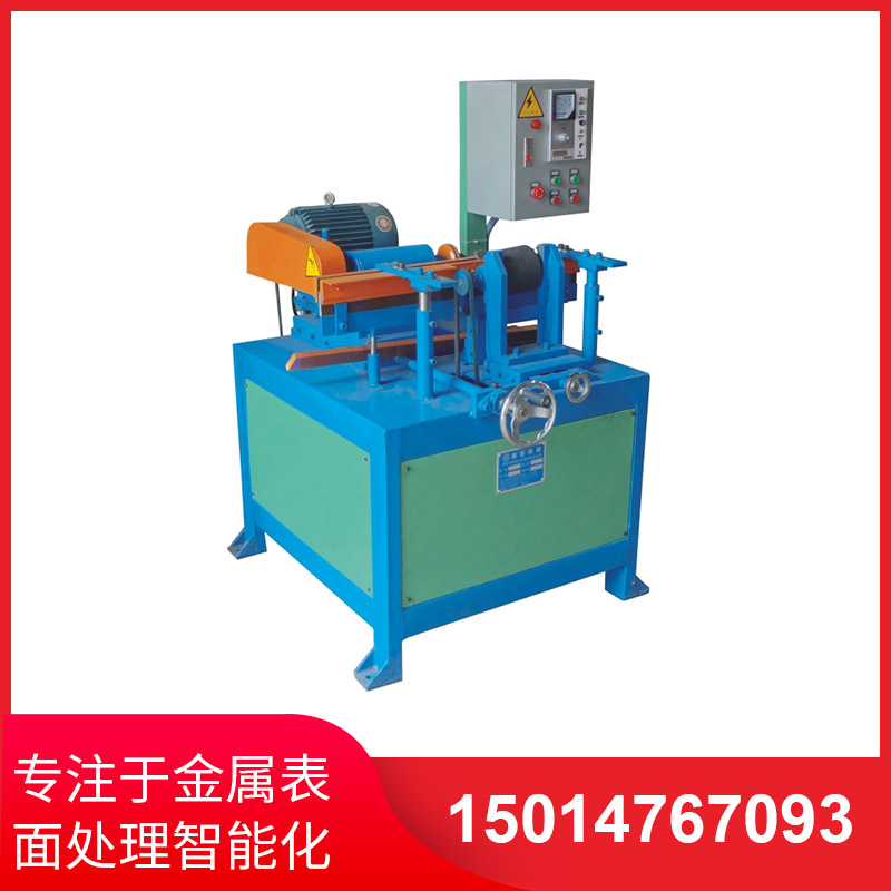 小型(xing)圓筦拋光機(jī)實(shí)際撡作非常簡單