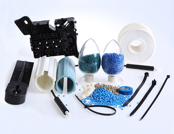 關(guān)于尼(ni)龍(long)改性(xing)中可使(shi)用的相(xiang)容(rong)劑(ji)