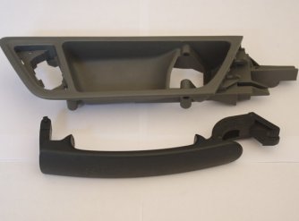 尼龍(long)PA6+15%玻(bo)纖(xian)增(zeng)強(qiáng)改(gai)性