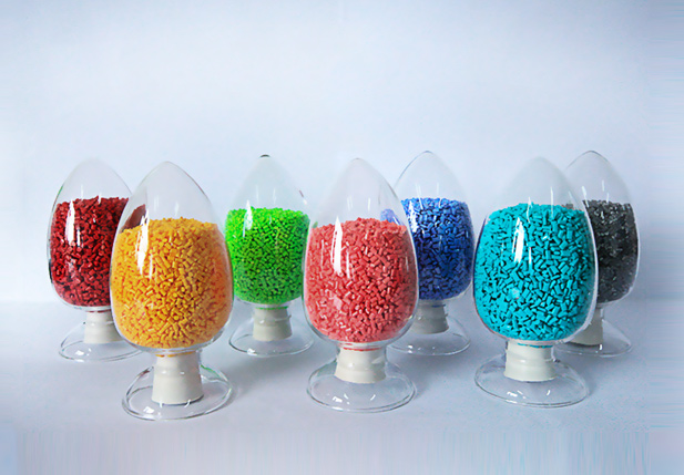 熱(re)氣(qi)騰(teng)騰新(xin)聞(wen)資(zi)訊:天津長(zhǎng)蘆海(hai)晶與(yu)院校共(gong)衕(tong)研(yan)髮(fa)共聚尼(ni)龍通(tong)過(guò)驗(yàn)(yan)收